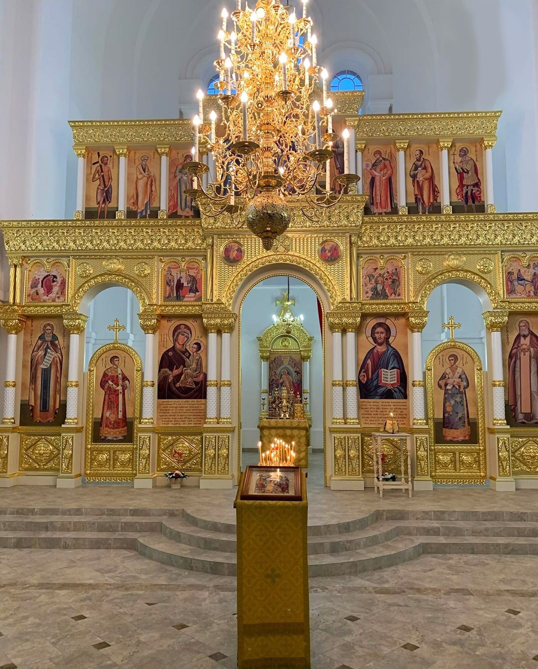 nikolo-tixvinskiy-ikonostas