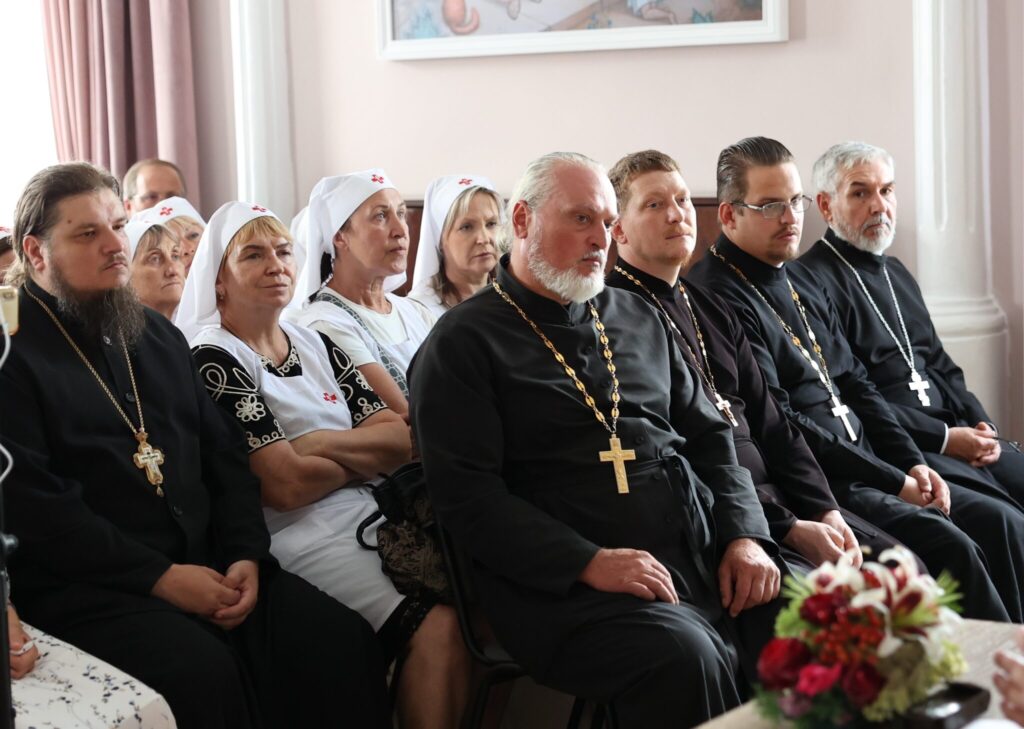 Священнослужители