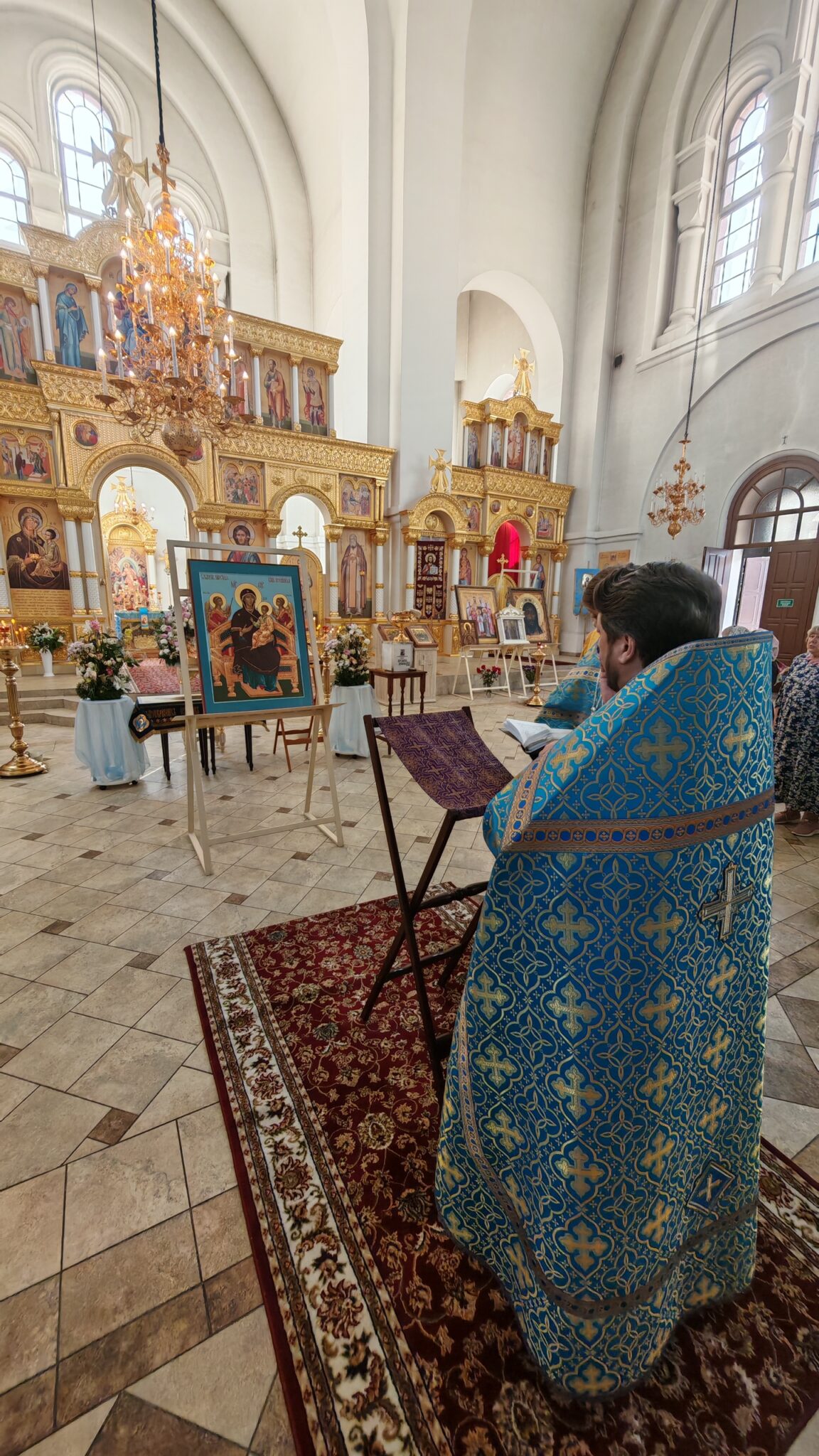 Освящение иконы "Всецарица"